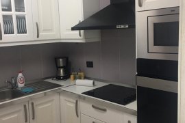 APARTAMENT2+1+2 PER QIRA ,SHESHI SKENDERBEJ , Qera