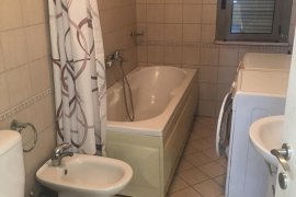 APARTAMENT2+1+2 PER QIRA ,SHESHI SKENDERBEJ , Ενοικίαση