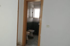 SHITET APARTAMENT NË LAGJEN KONGRESI, LUSHNJE, Eladás