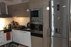 APARTAMENT 2+1PER SHITJE ,ASTIR , Πώληση