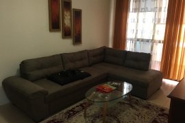 APARTAMENT 3+1 PER QIRA ,BLLOK, Huren