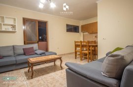 Apartament  1+1 me Ballkon - i Mobiluar (Xhamllik), Sale