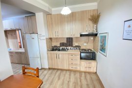 Jepet me qera apartment 2+1 21 Dhjetori , Qera