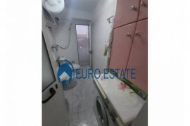 Tirane, shes apartament 66.500 Euro Vasil Shanto, Venta