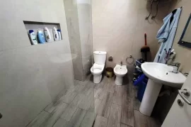 Super Apartament, Universiteti Europian, Ενοικίαση