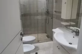 Jepet me qira apartament 3+1... Ne Bllok...!!, Ενοικίαση