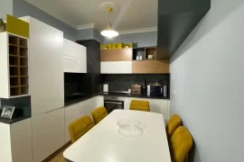 Shitet Super Apartament 1+1 me Hipoteke....!!, Πώληση