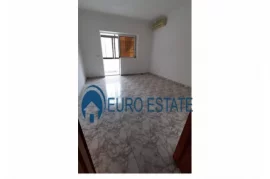 Tirane,shes Apartament 2+1,Sip 95 m²(Brryli), Shitje