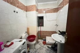 Apartament 2+1 ne shitje tek 