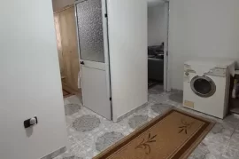 Shitet apartament  3+1, Shitje