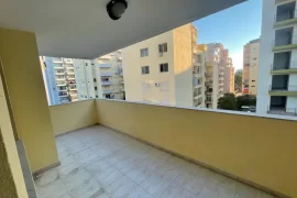 Apartament ne shitje, Verkauf