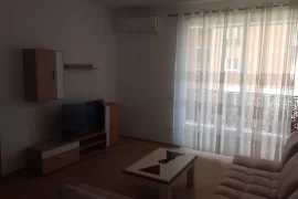 jepet me qera apartament 2+1, Huren