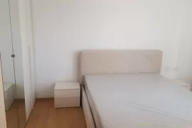 jepet me qera apartament 2+1, Affitto