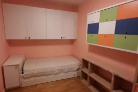 Apartament ne shitje, Vente