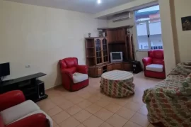 shitet apartament 3+1 , Πώληση