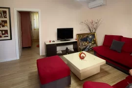 Apartament ne shitje, Shitje