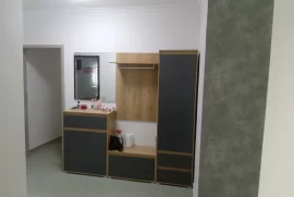 Apartament 2+1 me qira, Rruga Elbasanit, Tirane, Location