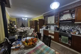 Duplex ne shitje në rrugën 5 Maji, Qera