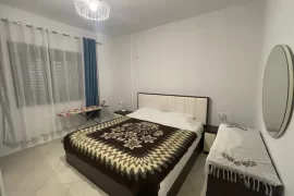 Apartament ne shitje, Shitje