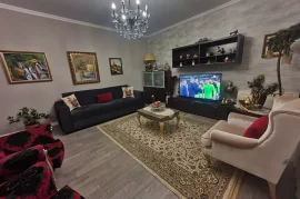 Apartament 2+1 në shitje në “Rrugën e Barrikadave”, Vente