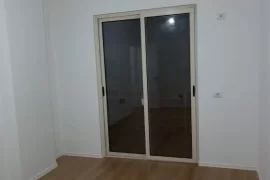 Apartament 2+1 ne shitje Yzberish Tirane, Venta