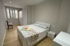 Apartament ne shitje, Sale