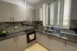 Apartament ne shitje, Venta