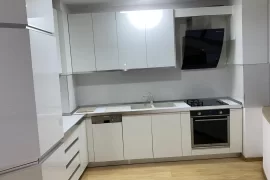 Apartament 3+1 me qira në “Rrugën e Elbasanit”, Bérlés