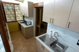 Jepet me qera apartament 2+1, Ενοικίαση