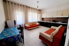 Kavaje,apartament 3+1,te axhensia., Sale